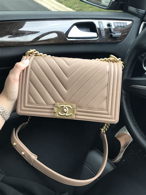 2017 chanel boy bag resale|Chanel leboy price.